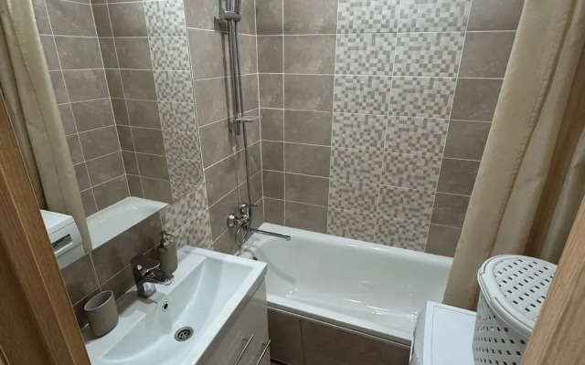 Квартира Просторная рядом с парком Швейцария