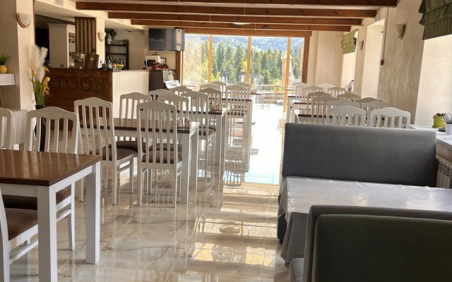 Shatun Hotel