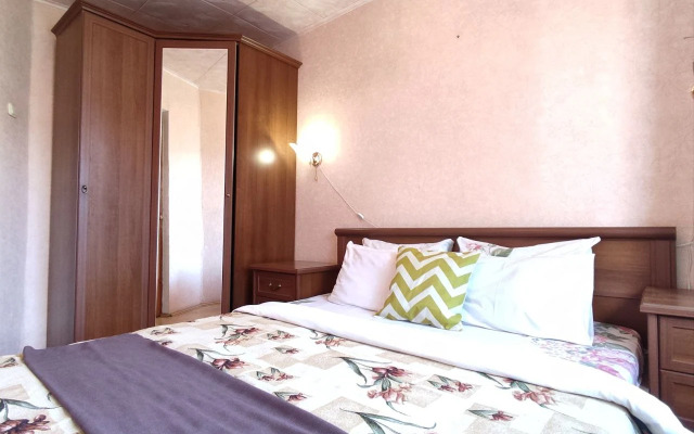 Квартира SATIN Apartments на ул. Горького 4