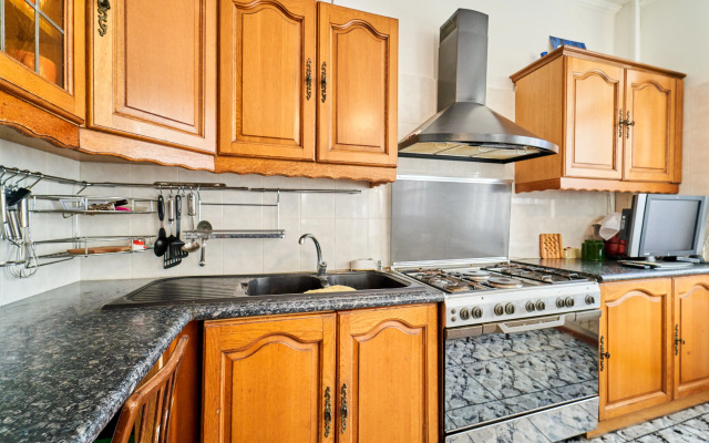 320 m² in the Very Center of Sochi Private House