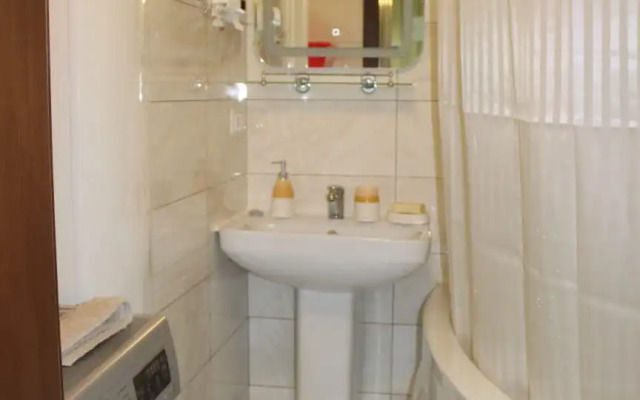 Uyutnyie Apartamentyi Ot Kompanii Chisto Pozhit Flat