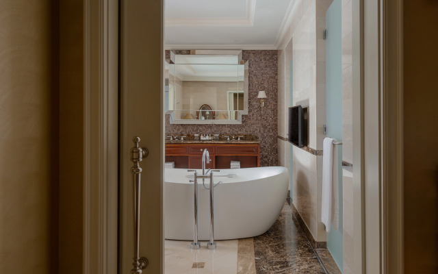 Лотте Отель Москва