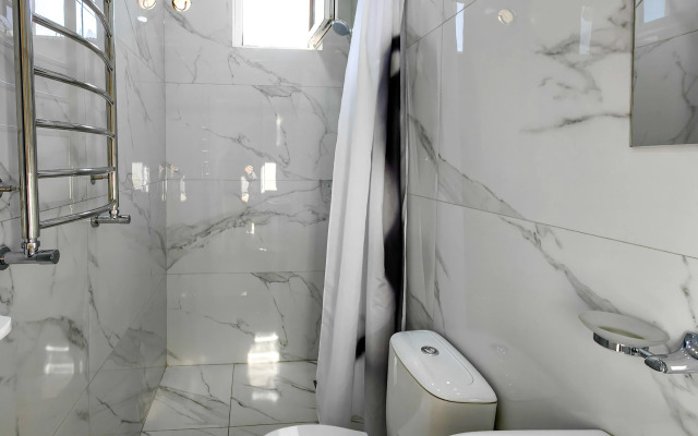 Квартира двухместная в светлых тонах с видом на горы