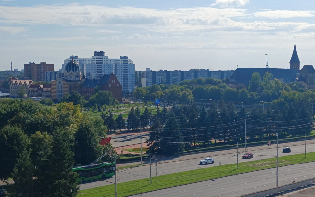 Lyuks v Tsentre Kaliningrada Flat