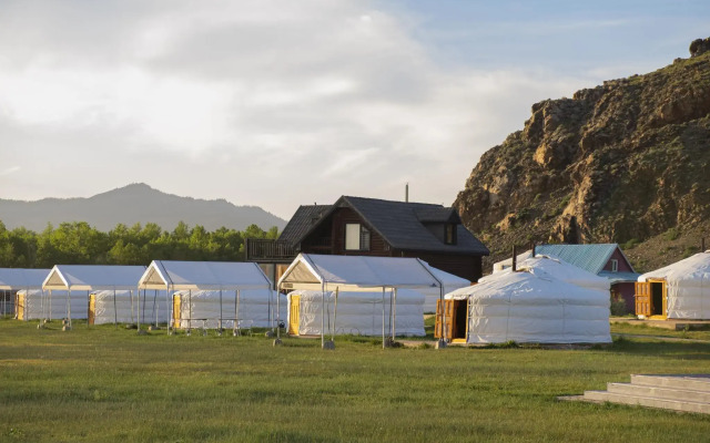 Отель Kayak Camp Mongolia Resort