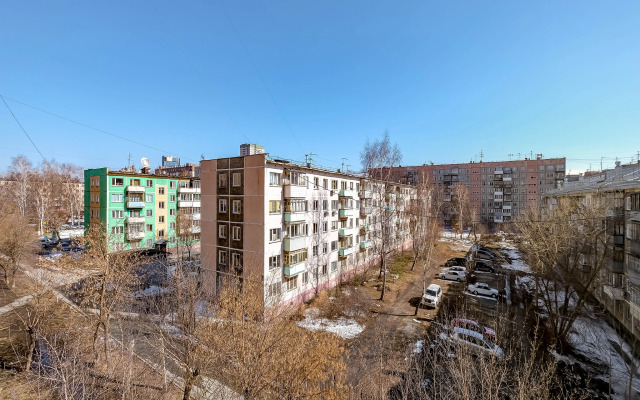 Квартира 1 комнатная на Челюскинцев 14-158