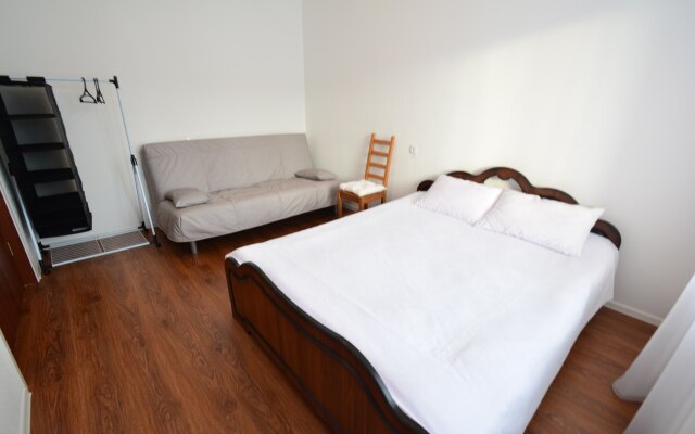 Апартаменты на Олимпийской 83