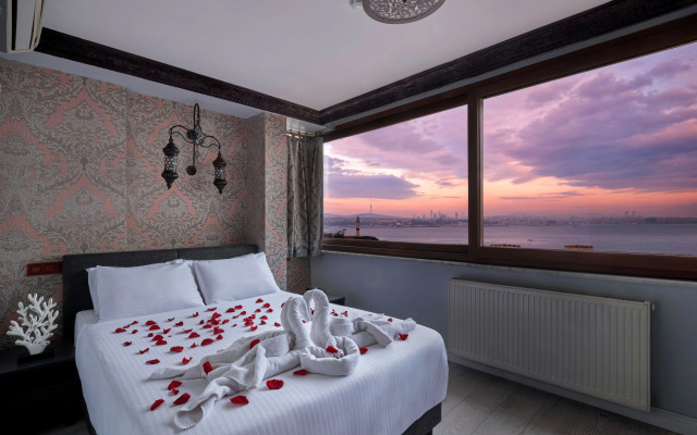 Mytra Hotel