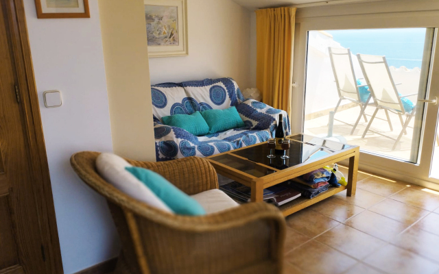 Апартаменты Aucanada Love Nest