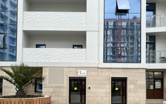 Квартира дизайнерская четырехместная с балконом