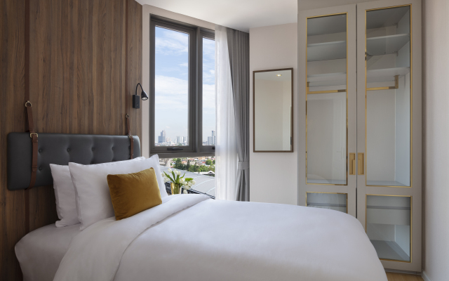 Oakwood Suites Tiwanon Bangkok Hotel