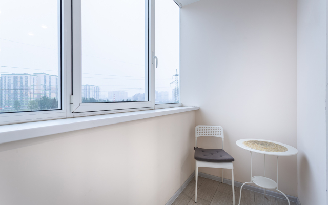1-K So Svetlym Dizaynom V Putilkovo Flat