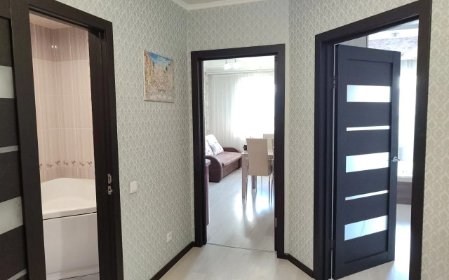 Na Ulitse Kostyushko Grigorovicha 44 Flat