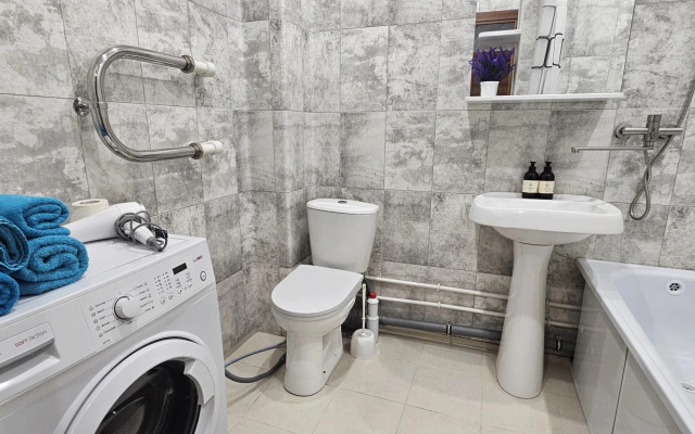 Апартаменты Аврора ул. Генерала Родина 68, 1 этаж