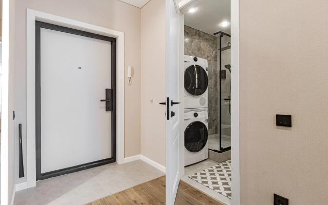 Na Ulitse Tole Bi, 28/1 Flat