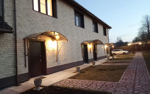 Dvukhurovnevye na prospekte Lenina Apartments