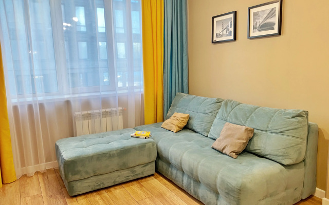 Konstantinov Apartment Bolshevistskaya Flat