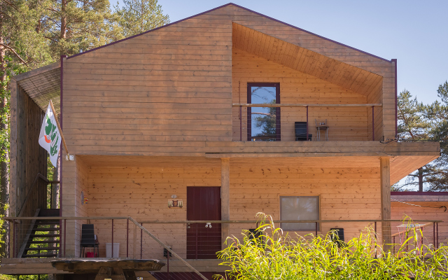 Bereg U Lesa Guest House