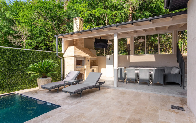 Вилла София