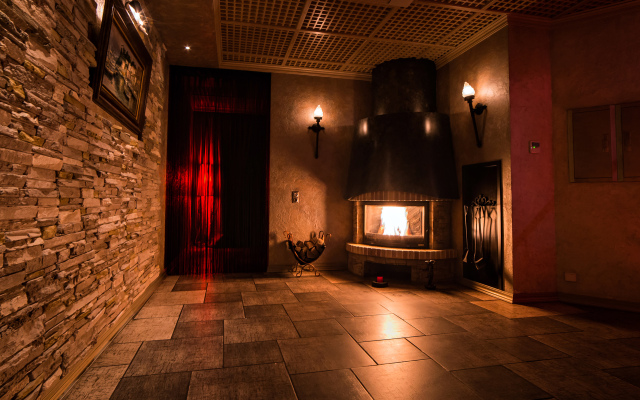 Holiday-In Guest house
