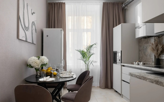 Квартира GM Apartments Дизайнерская Четверка на Патриарших Прудах