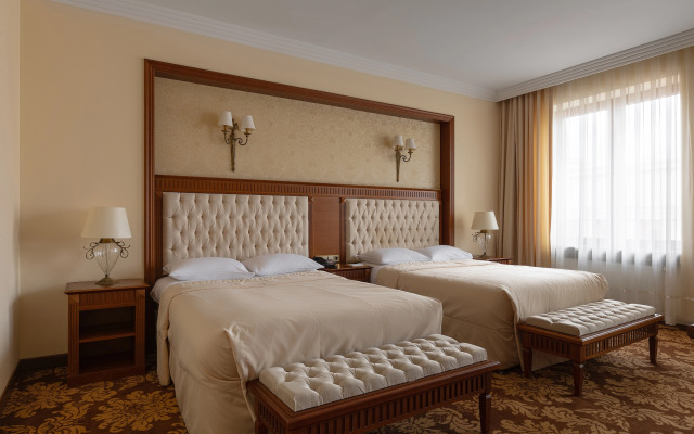President Hotel