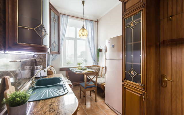 Gm Chetverka V Dome Na Naberezhnoy U Kremlya Apartments