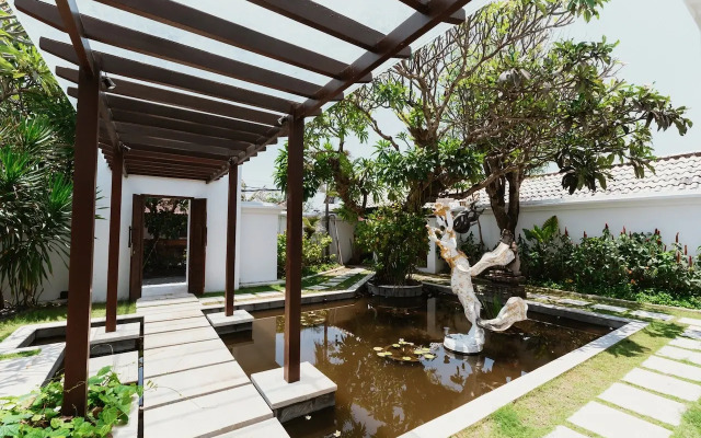 Nalas Villa
