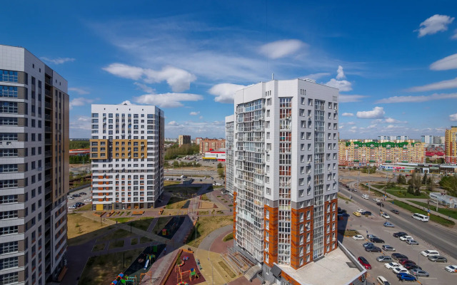 Uyutnaya v samom centre levogo berega Irtysha Flat