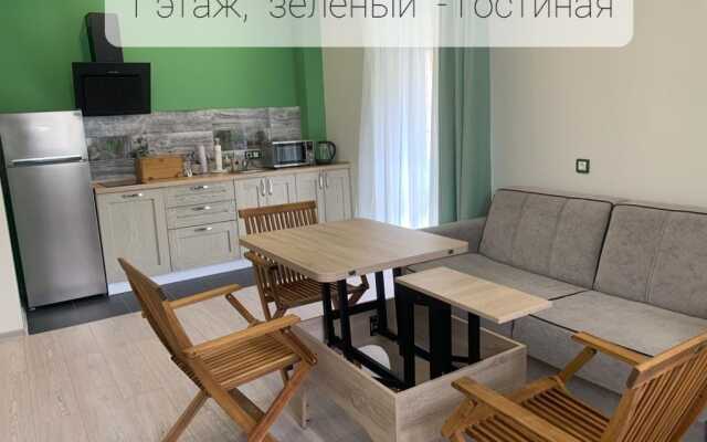 V Zelenogradske Cottage