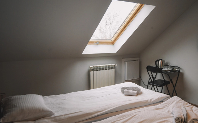 Rooftop Apartments at Rustaveli Avenue Mini hotel