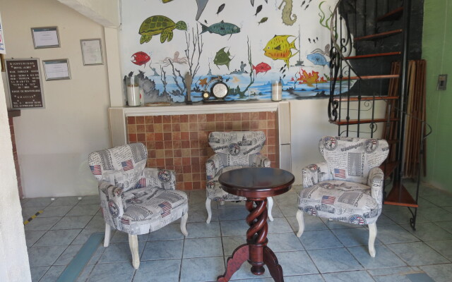 Отель Albri by Rotamundos