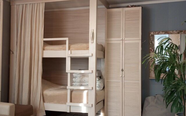 Morskaya Gavan Flat