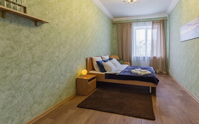 Квартира для Большой Компании в Самом Сердце Нижнего