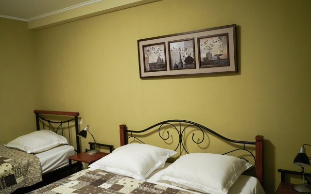 Гостевой Дом Red Fox Guesthouse