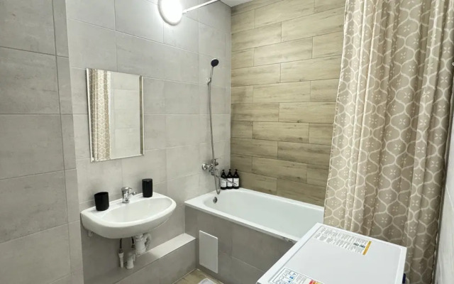 Na Ulitse Aralskaya 53 Apartments