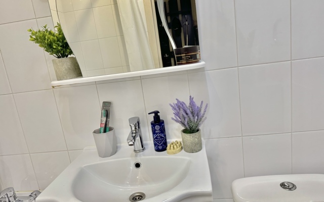 Nebo Moskvy Flat