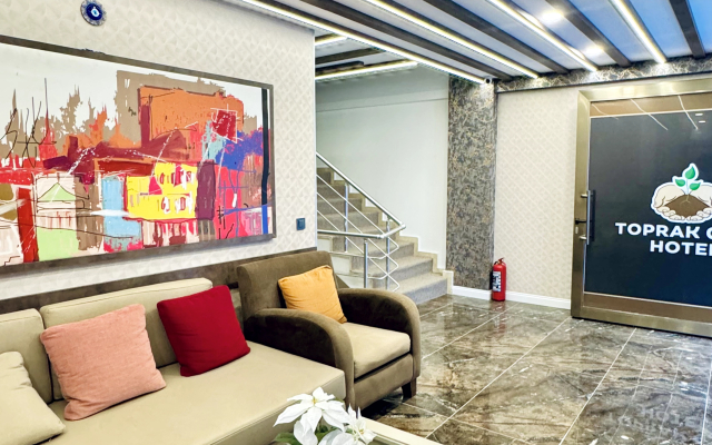 Toprak City Antalya Hotel