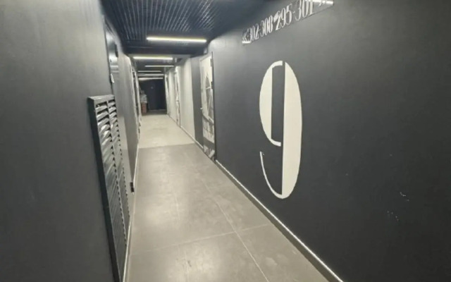 Life Apartments Flat