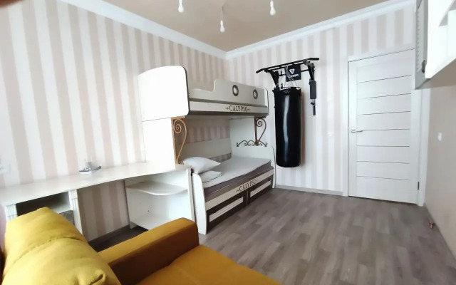 Апартаменты Гребенщикова 12