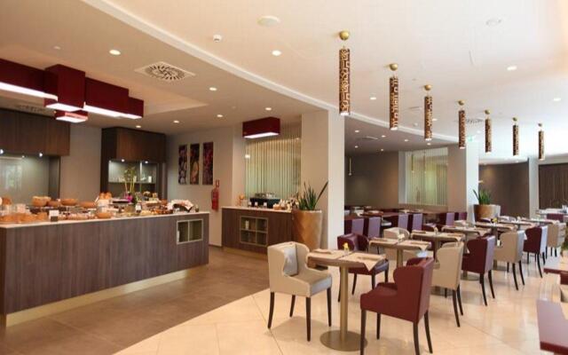 Doubletree By Hilton Hotel Yerevan City Centre