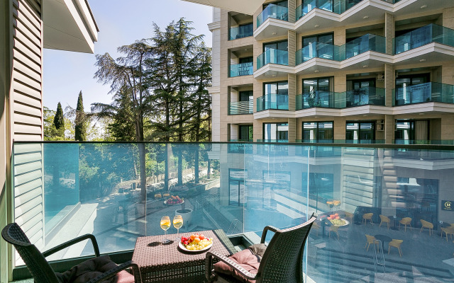 Skay Plaza 2 - U Morya Apartamenty Apartments