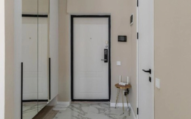 S Novym Stilnym Remontom - 328 Apartments