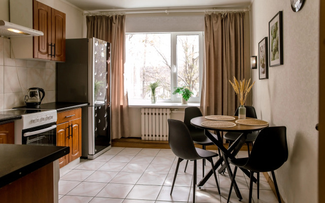 Апартаменты Двухкомнатные на Ленинградской 72