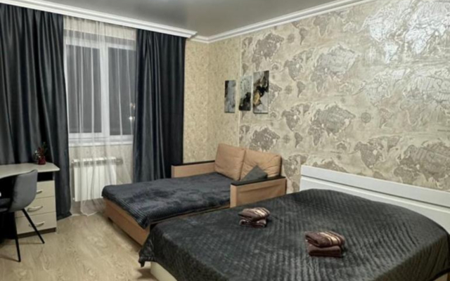 V Tsentre Goroda Flat