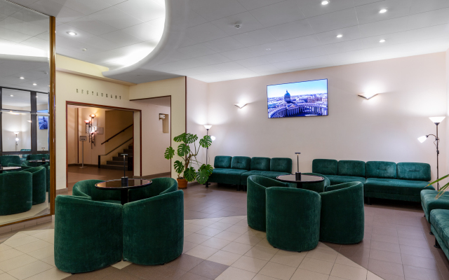 Aliot Hotel
