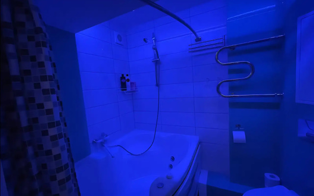 Апартаменты ZenApart с джакузи Lux