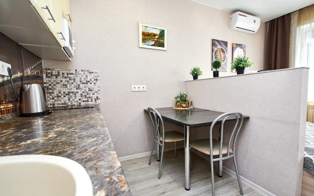 S Vidom Na Ob Inskie Kholmy Apartments