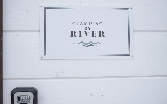 Glamping By River Private house