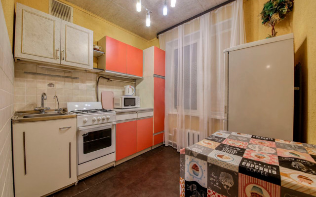 Apartment Hanaka Shipilovskaya 10